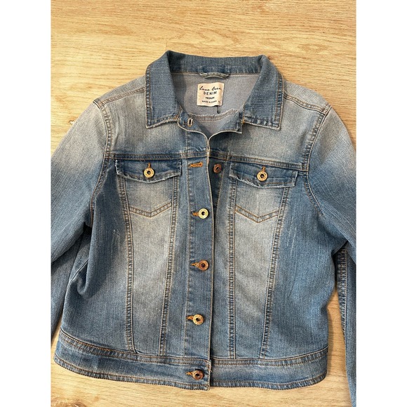 Love tree denim jacket size Medium - Picture 1 of 5